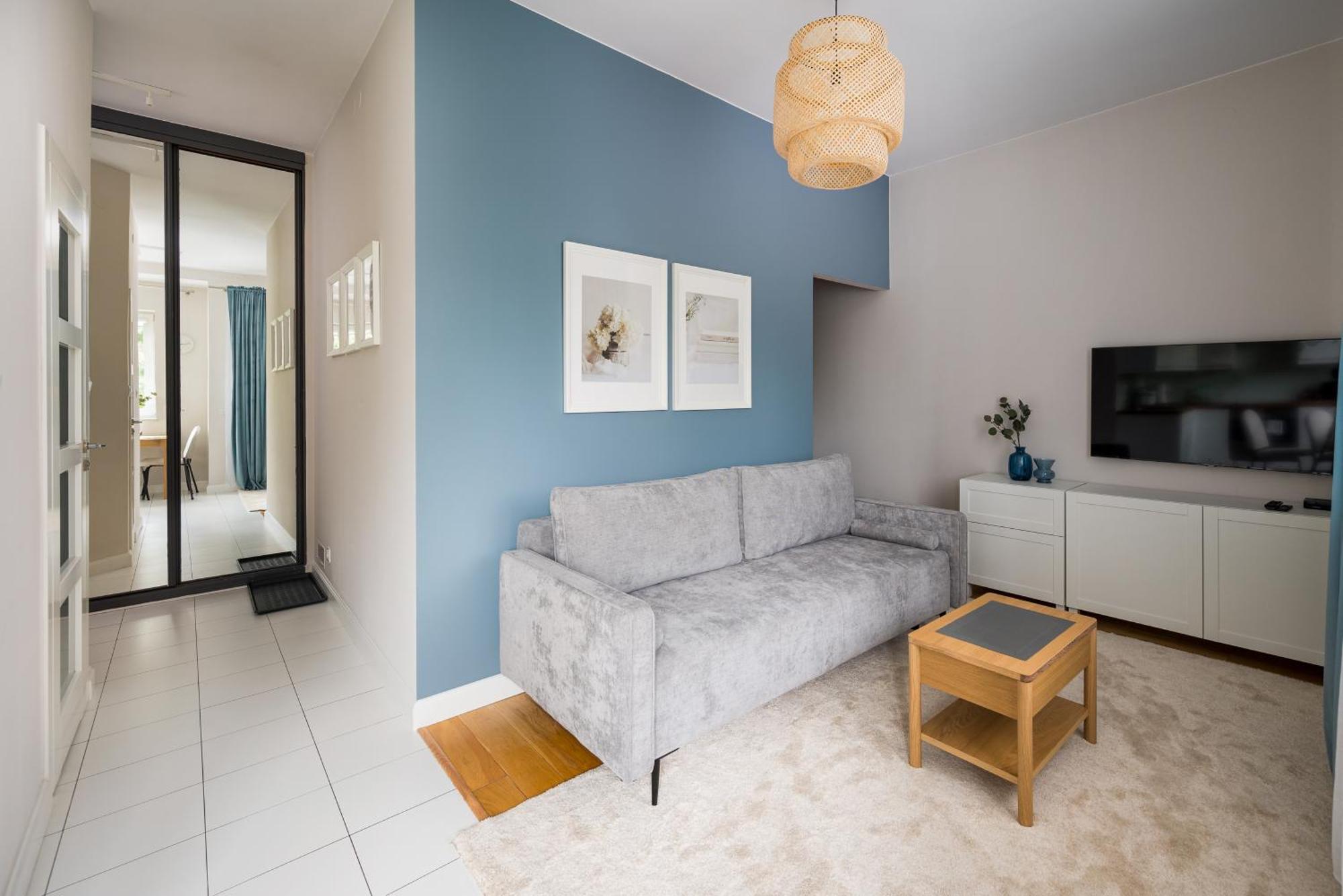 Wola Ratusz Homely Apartment Varsovia Exterior foto